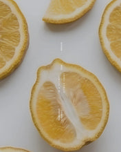 Load image into Gallery viewer, Candle Plant-Based Wax Blend BERGAMOT
